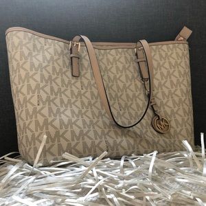 Michael Kors Vanilla Tote